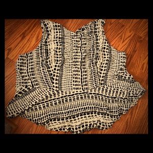 PLUS SIZE Peplum Patterned Top